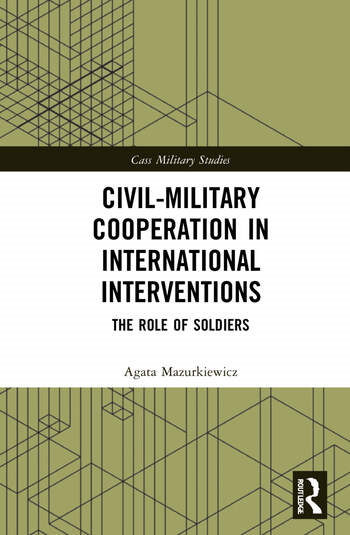 okładka książki civil-military cooperation, na górze zielone tło poprzecinane graficznymi liniami, pod spodem tytuł na białym tle oraz autor, pod spodem ten sam motyw graficzny